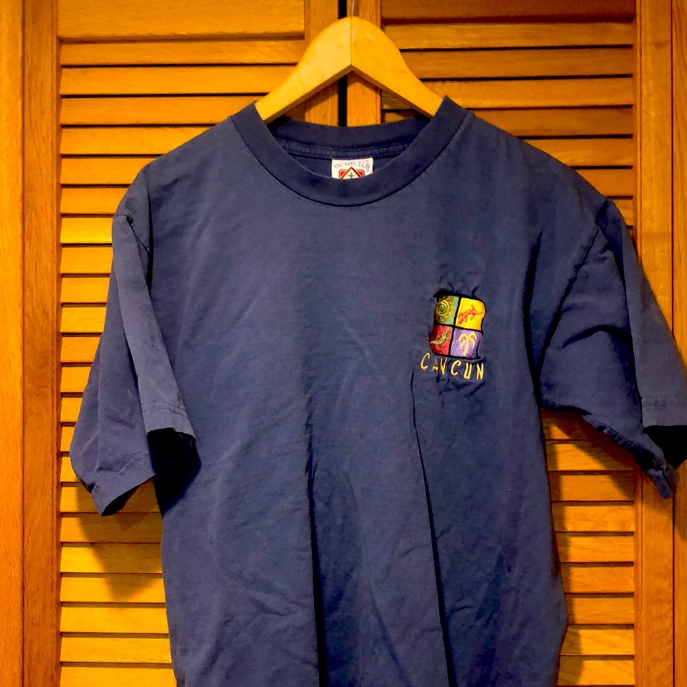 Vintage Cancun TEE